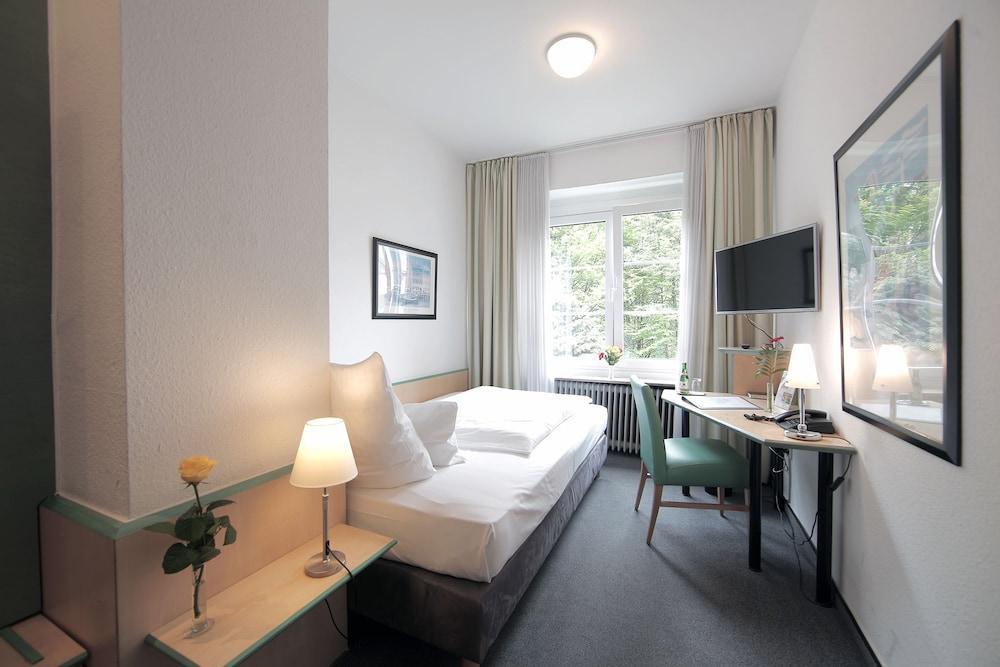 Hotel Am Hofgarten 뒤셀도르프 외부 사진
